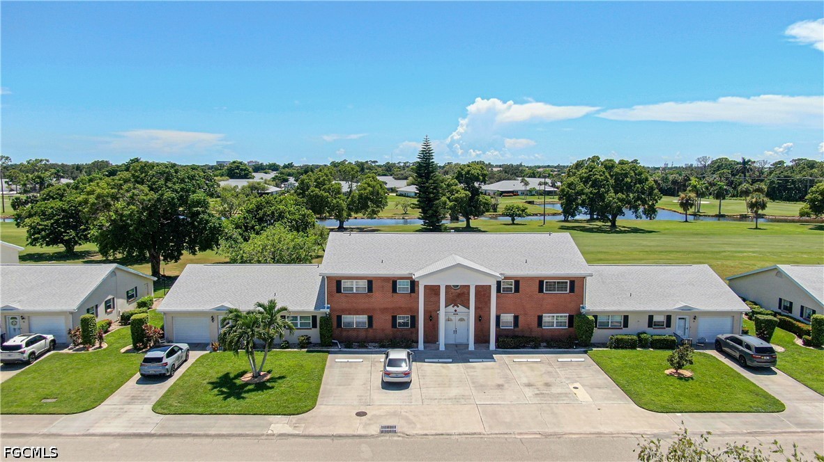 2 Bed Condominium for Sale in Fort Myers, photo 2