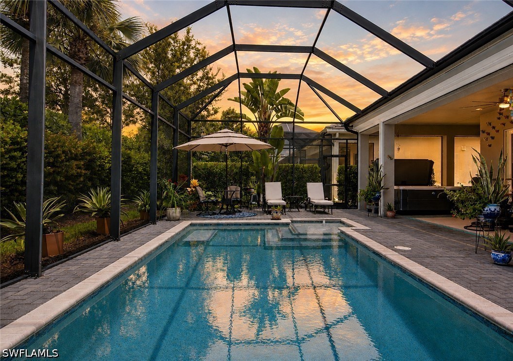 4 Bed Pool Home for Sale in Valencia Bonita, photo 2