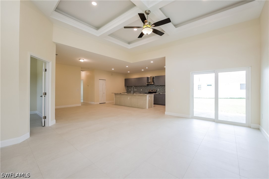 3 Bed SingleFamilyResidence for Sale in Lehigh Acres, photo 2