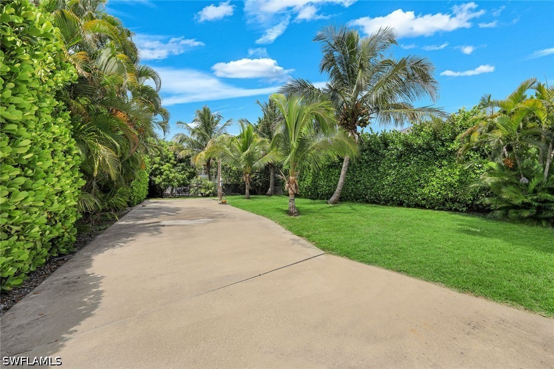 Residential for Sale in Imperial Shores, photo 2