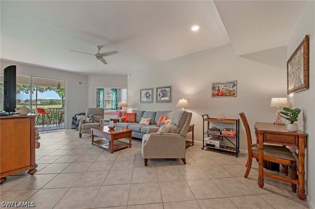 3 Bed Waterfront Home for Sale in Morningside, photo 2