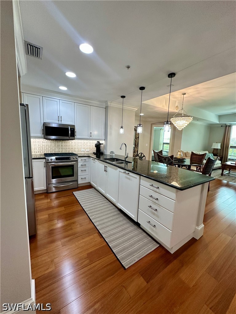 2 Bed Condominium for Sale in The Strada, photo 2