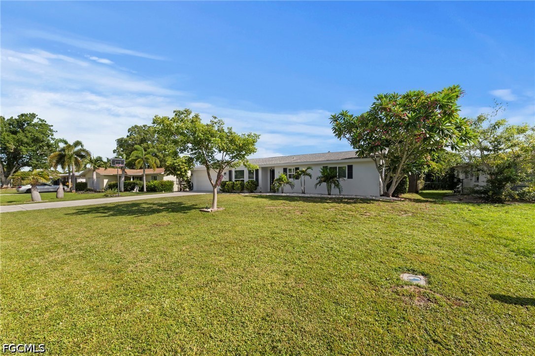 3 Bed SingleFamilyResidence for Sale in Palm City Park, photo 2