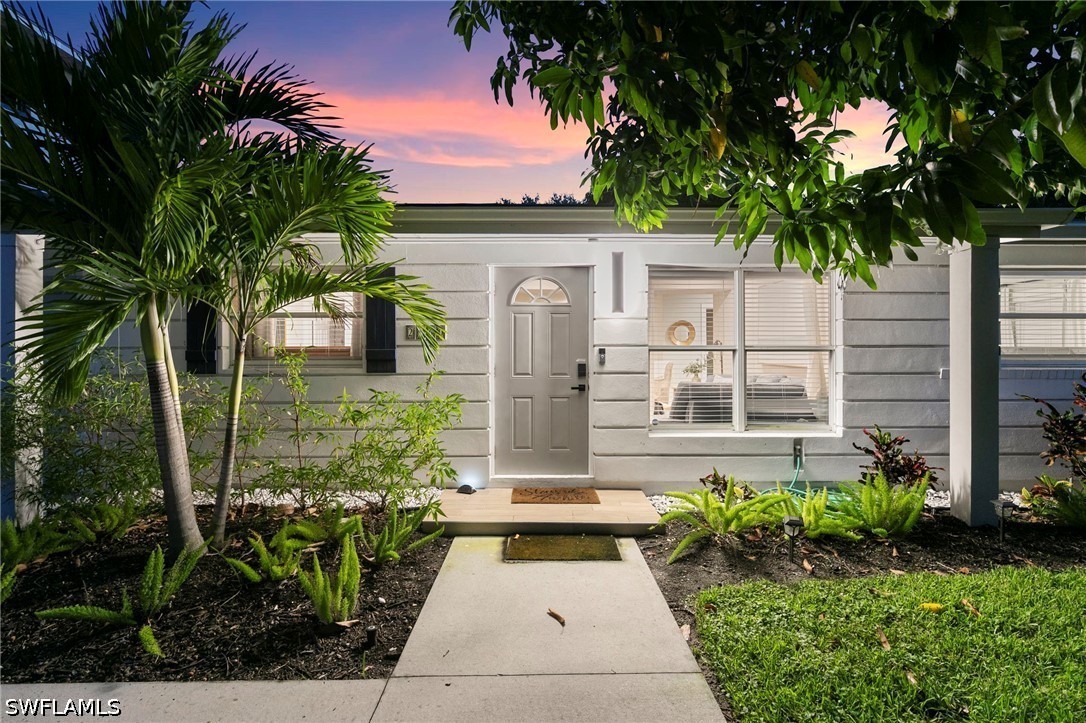 3 Bed Pool Home for Sale in Brookside, photo 2