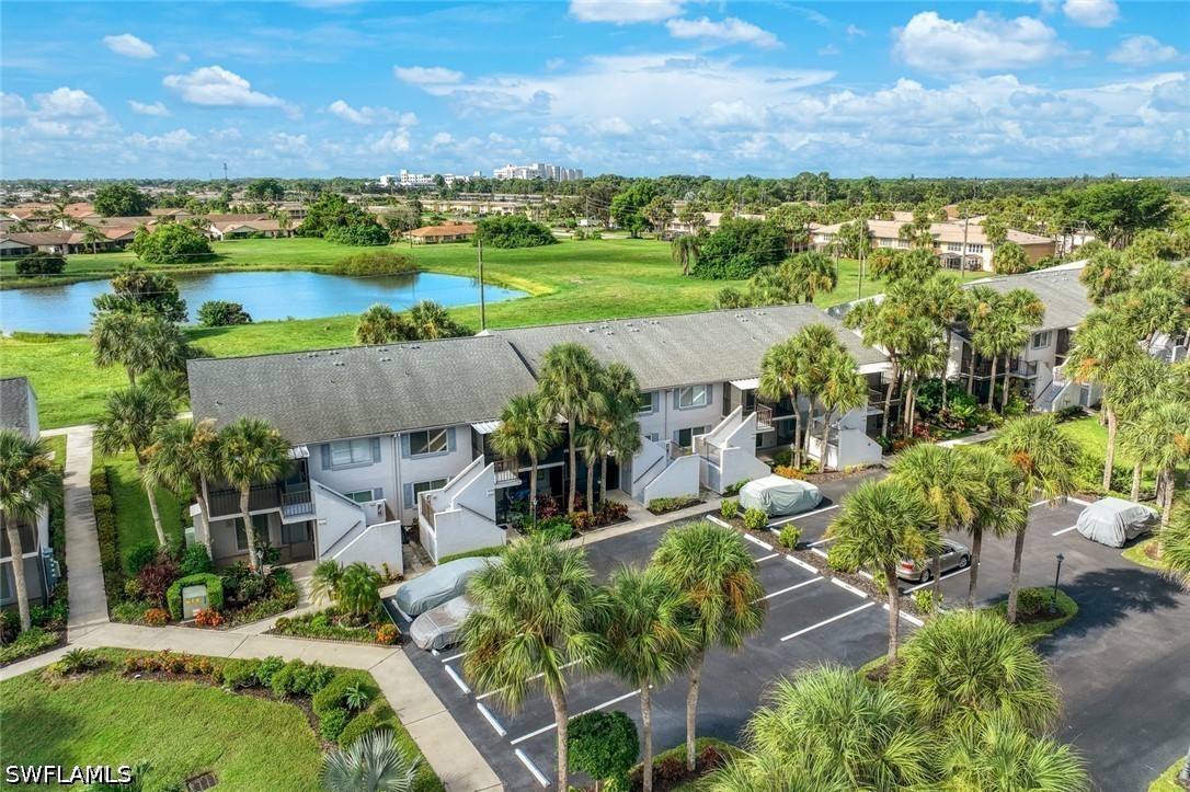 2 Bed Condominium for Sale in Winterpark, photo 2
