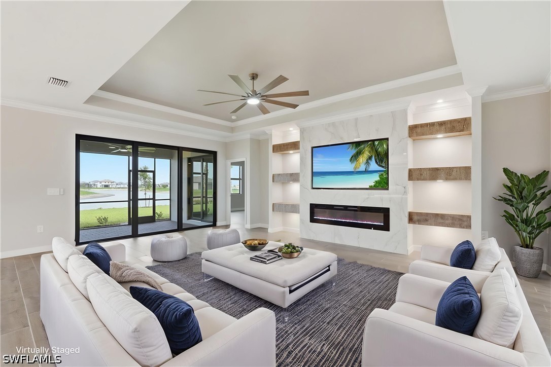 3 Bed Waterfront Home for Sale in Estero, photo 2
