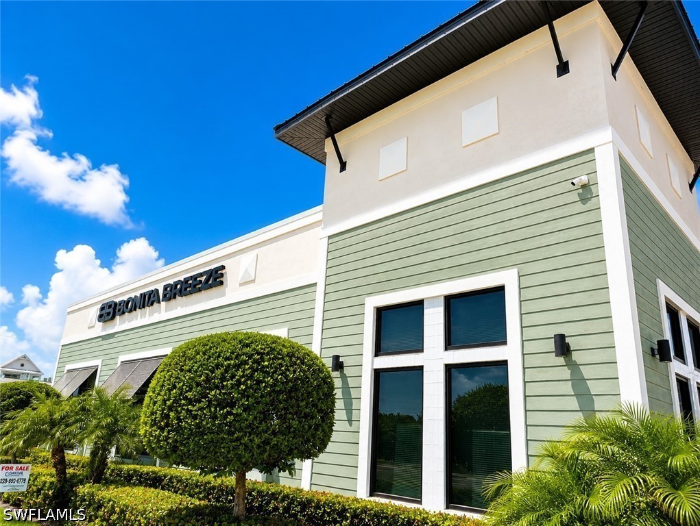Office for Sale in Bonita Springs, photo 2