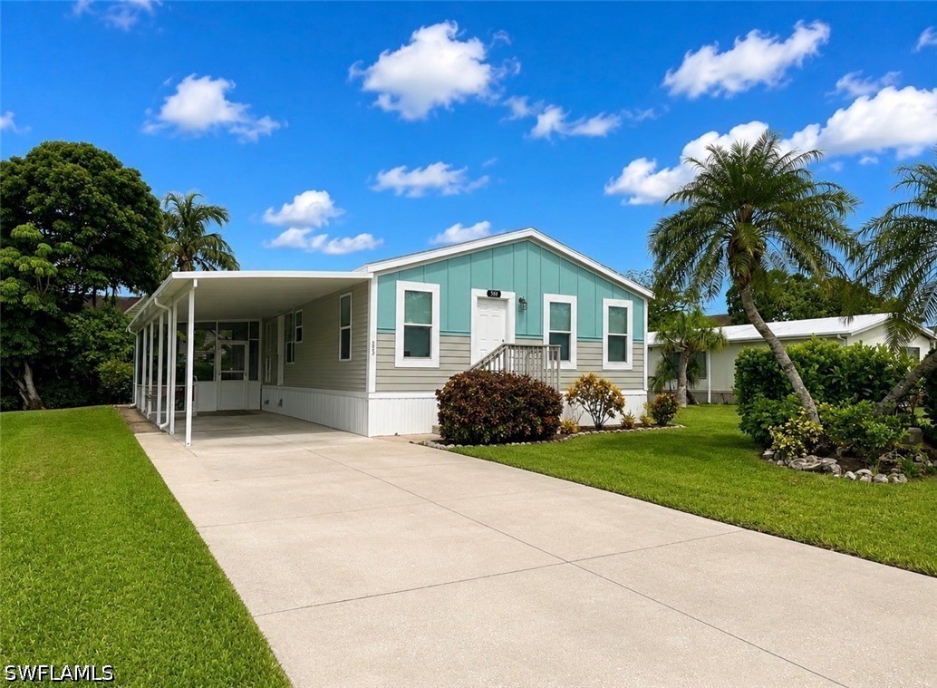 3 Bed ManufacturedHome for Sale in Naples, photo 2