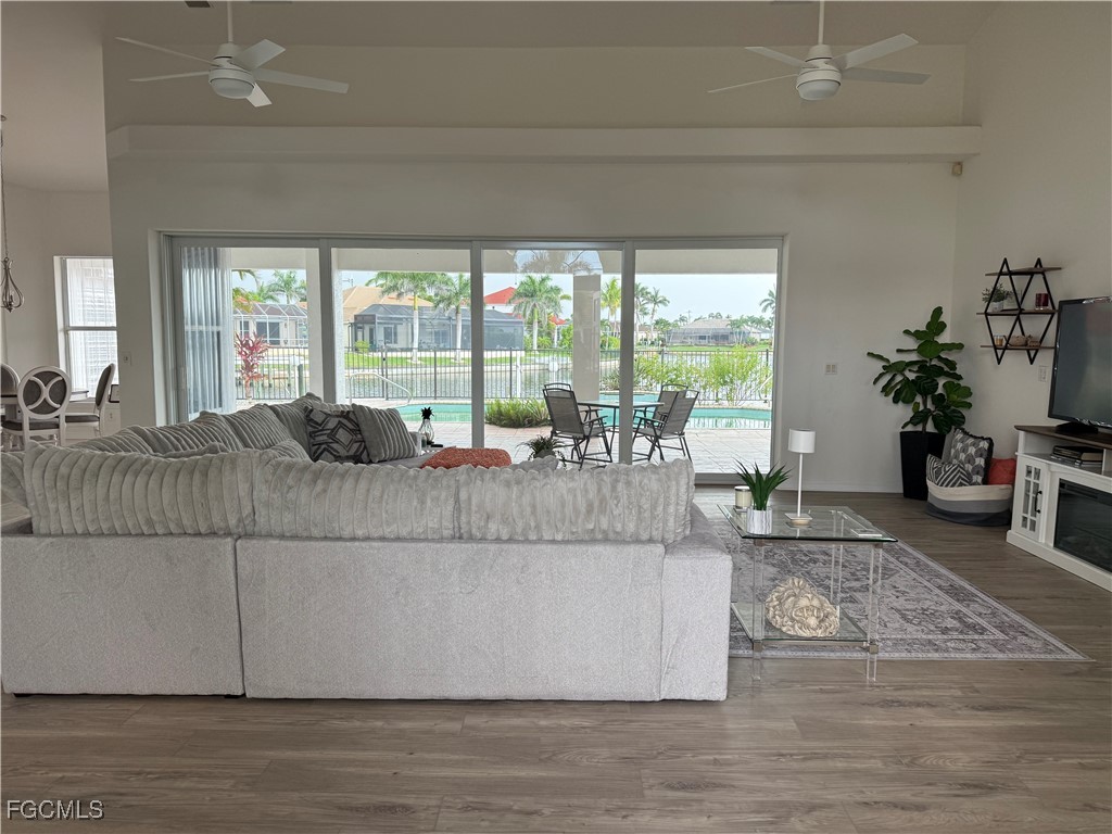 3 Bed Pool Home for Sale in Cape Coral, photo 11