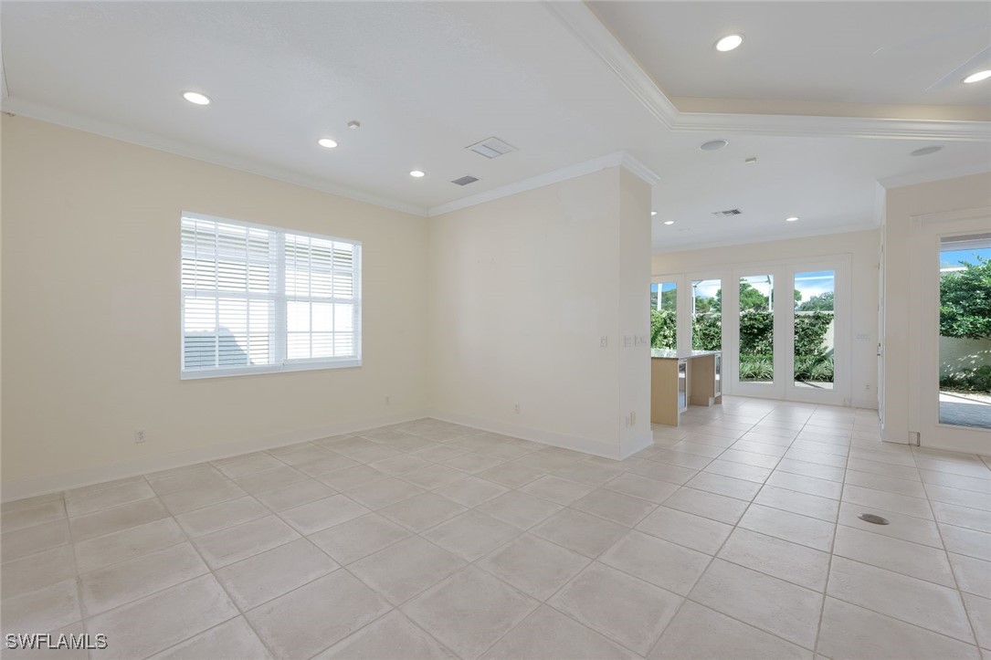 3 Bed Waterfront Home for Sale in Naples, photo 11