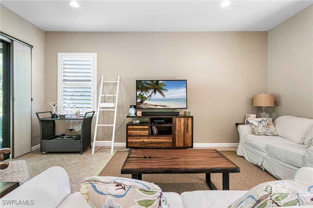 2 Bed Attached for Sale in Whispering Palms, photo 11