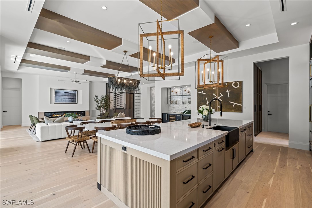 5 Bed Pool Home for Sale in Park Shore, photo 11