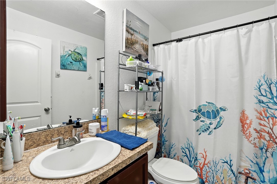 4 Bed SingleFamilyResidence for Sale in Lehigh Acres, photo 11