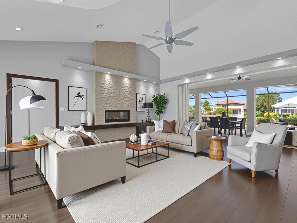 5 Bed Pool Home for Sale in Rose Garden, photo 11