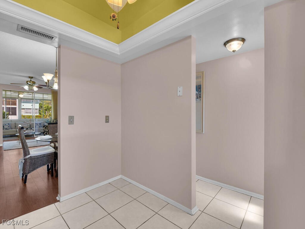 2 Bed Condominium for Sale in Cape Coral, photo 11