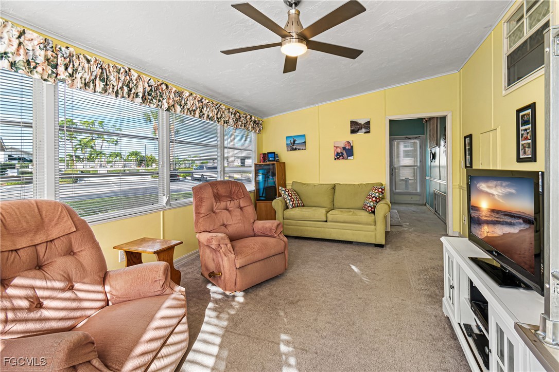 1 Bed ManufacturedHome for Sale in Estero, photo 11