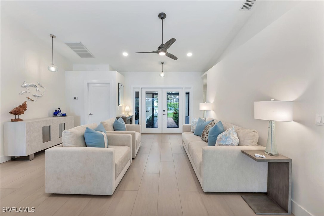 3 Bed Pool Home for Sale in Longshore Lake, photo 11