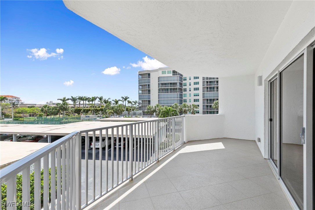 3 Bed Waterfront Home for Sale in Marco Island, photo 11