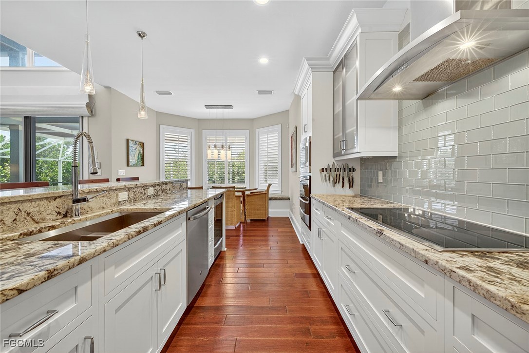 4 Bed Pool Home for Sale in Sanibel, photo 11