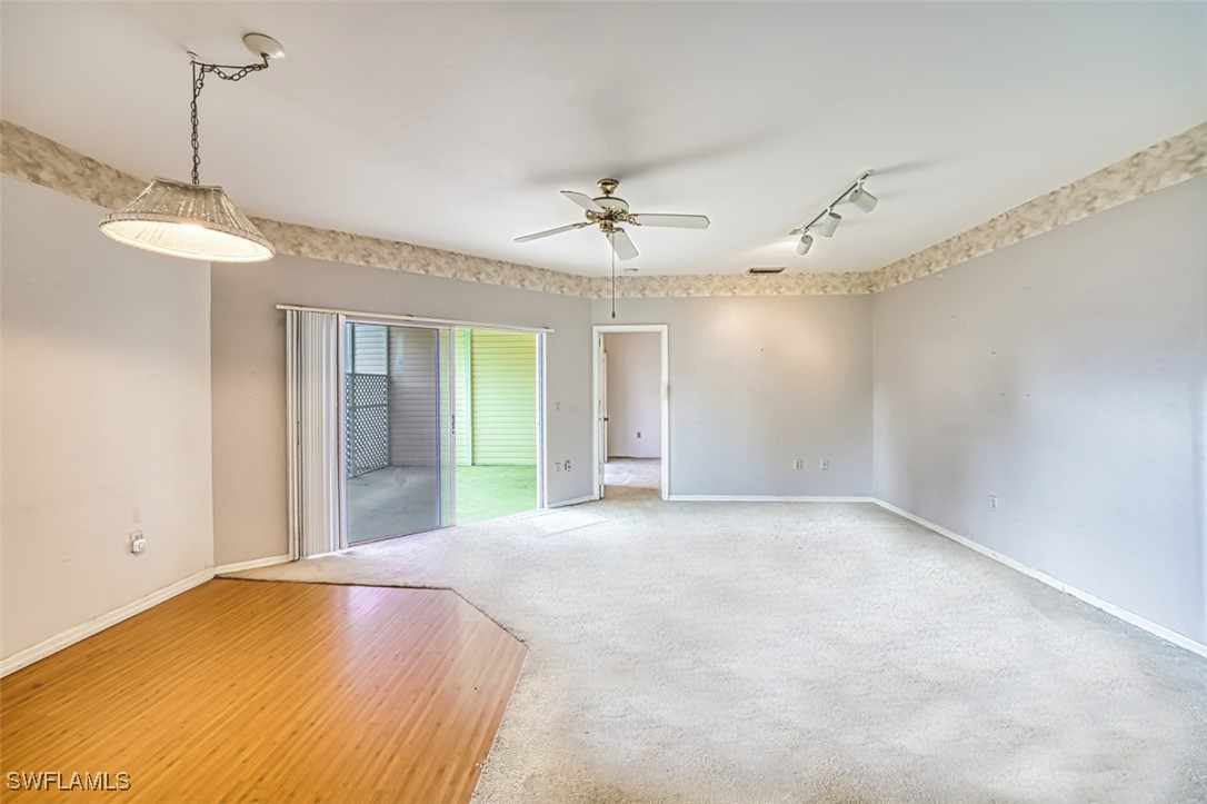 2 Bed Attached for Sale in Naples, photo 11