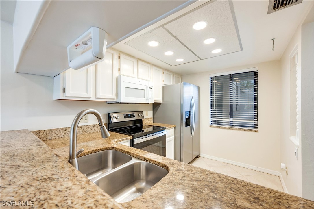 2 Bed Pool Home for Sale in Augusta Woods, photo 11