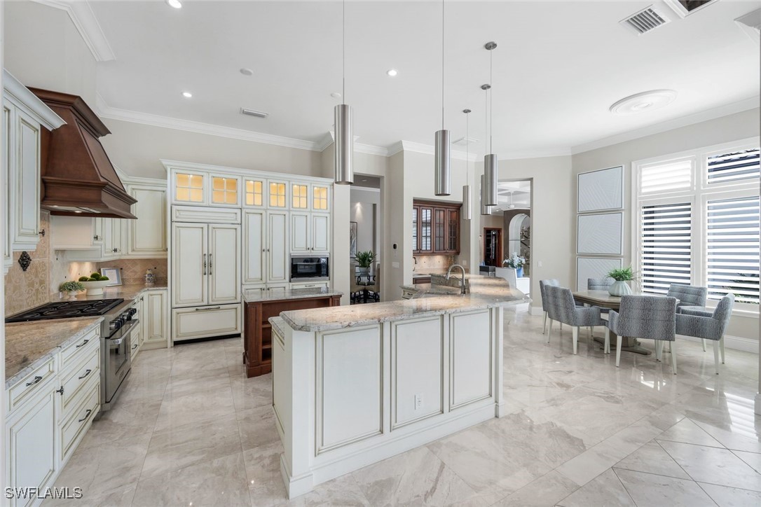 5 Bed Pool Home for Sale in Marsala, photo 11