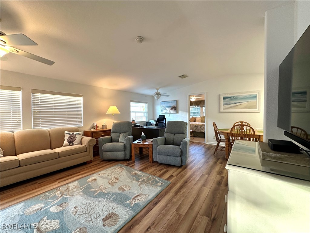 2 Bed ManufacturedHome for Sale in Estero, photo 11