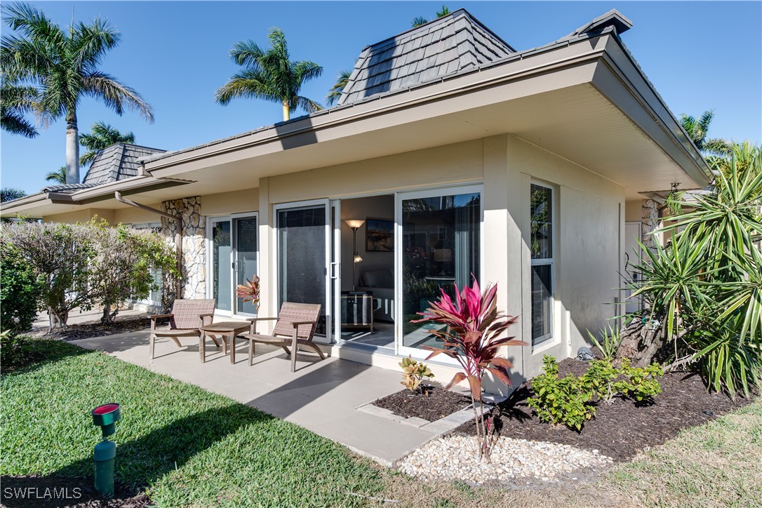 1 Bed Waterfront Home for Sale in Marco Island, photo 11