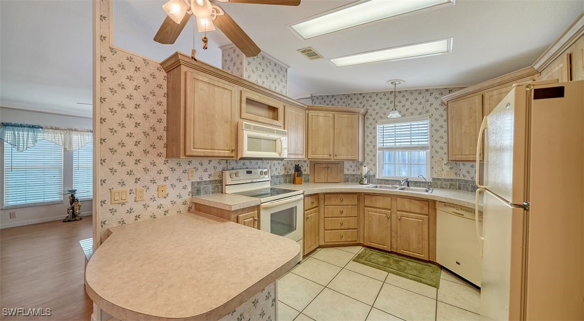 2 Bed Pool Home for Sale in By The Sea Condo, photo 11
