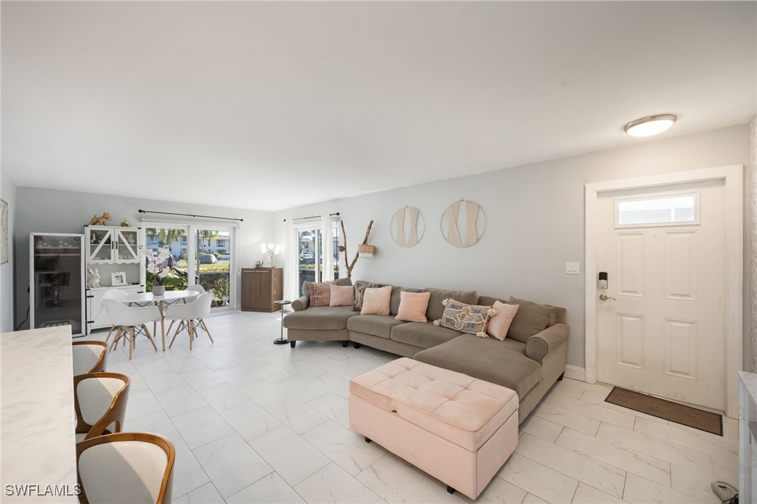 2 Bed Condominium for Sale in Naples, photo 11