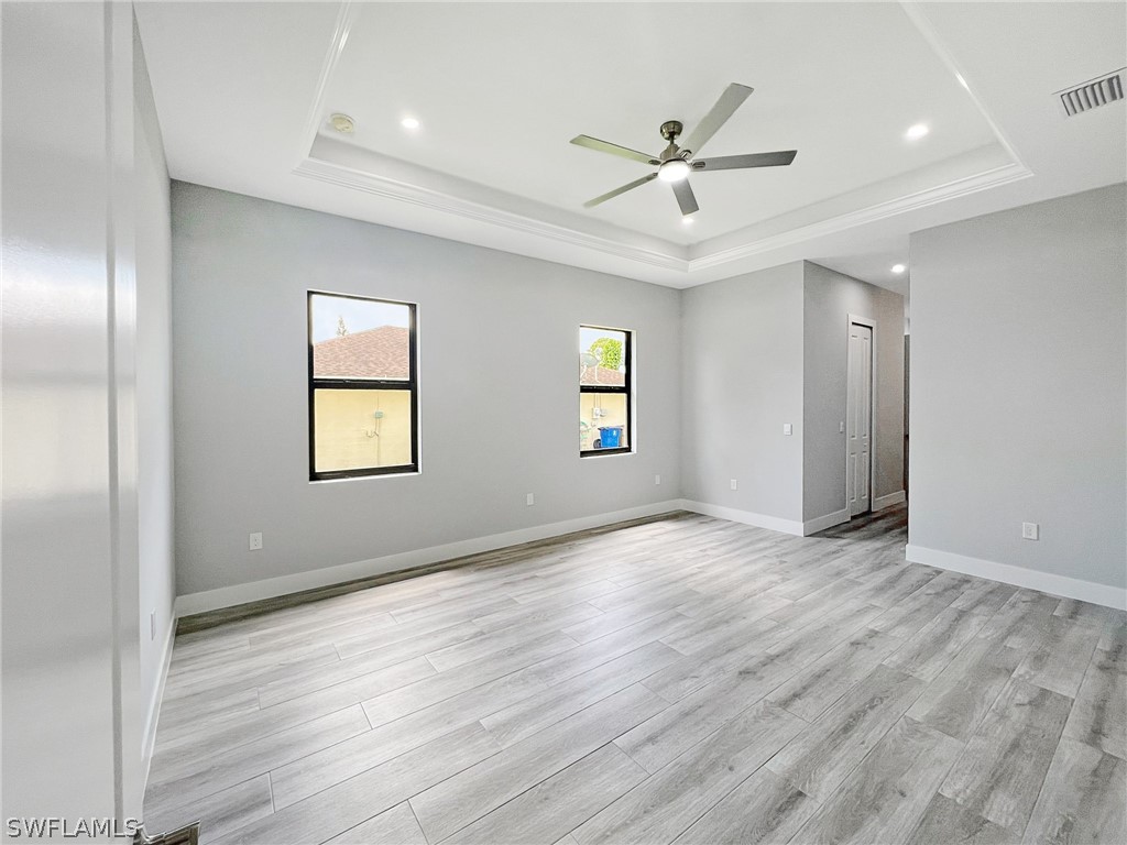 4 Bed SingleFamilyResidence for Sale in Lehigh Acres, photo 11
