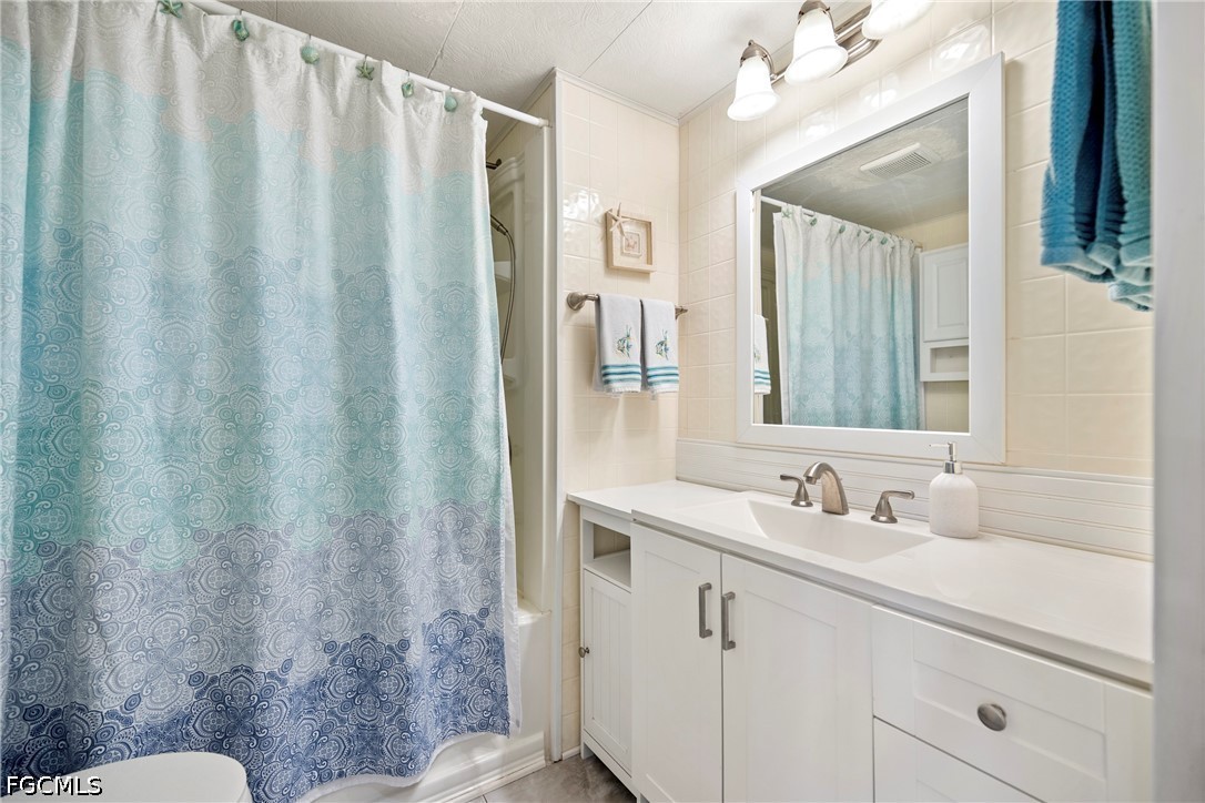 1 Bed ManufacturedHome for Sale in Estero, photo 11