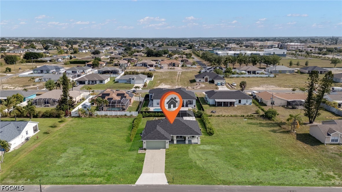 3 Bed Pool Home for Sale in Cape Coral, photo 11