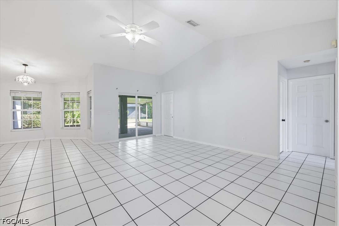 4 Bed SingleFamilyResidence for Sale in Laurel Oaks, photo 11