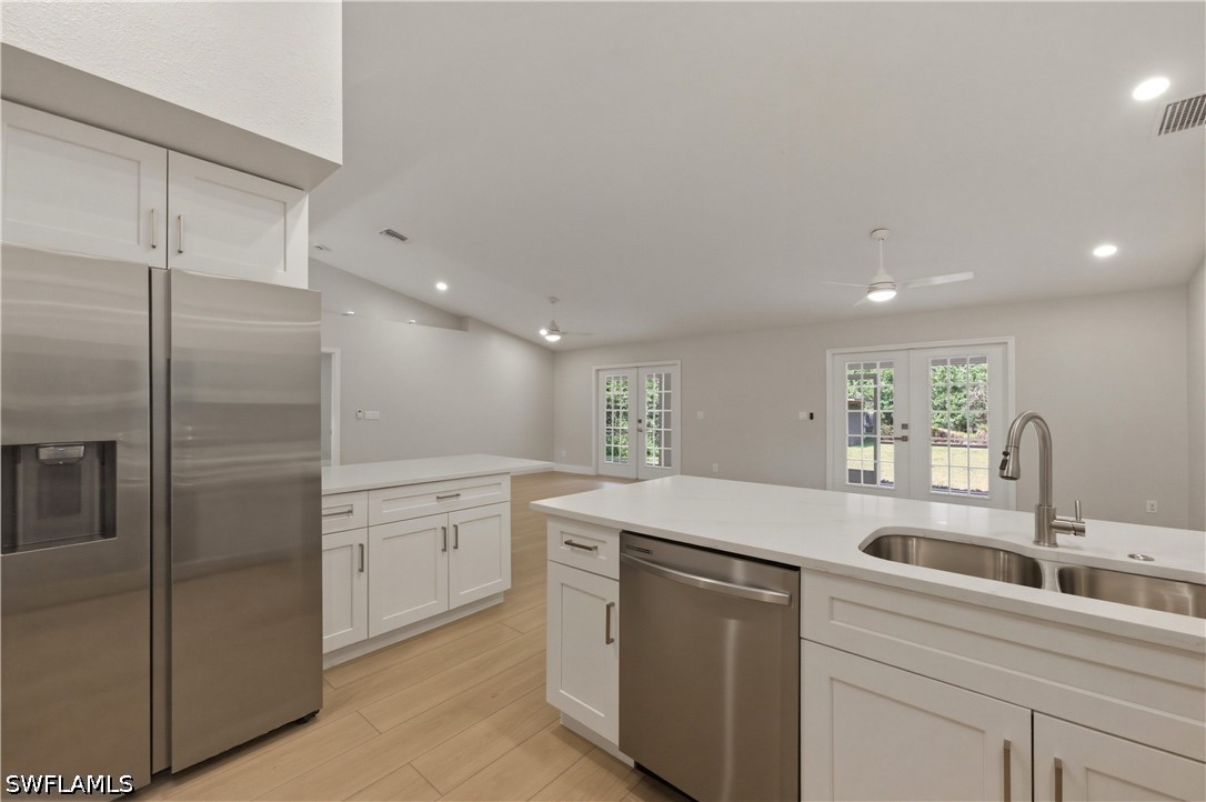 3 Bed SingleFamilyResidence for Sale in Naples, photo 11