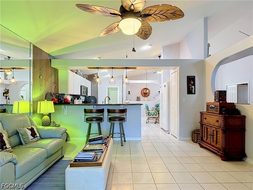 2 Bed Waterfront Home for Sale in Palm Island, photo 11