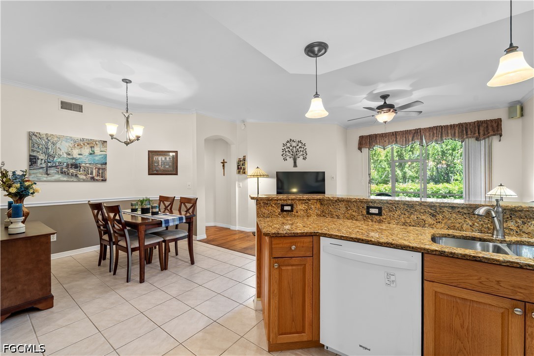 3 Bed Condominium for Sale in Province Park, photo 11