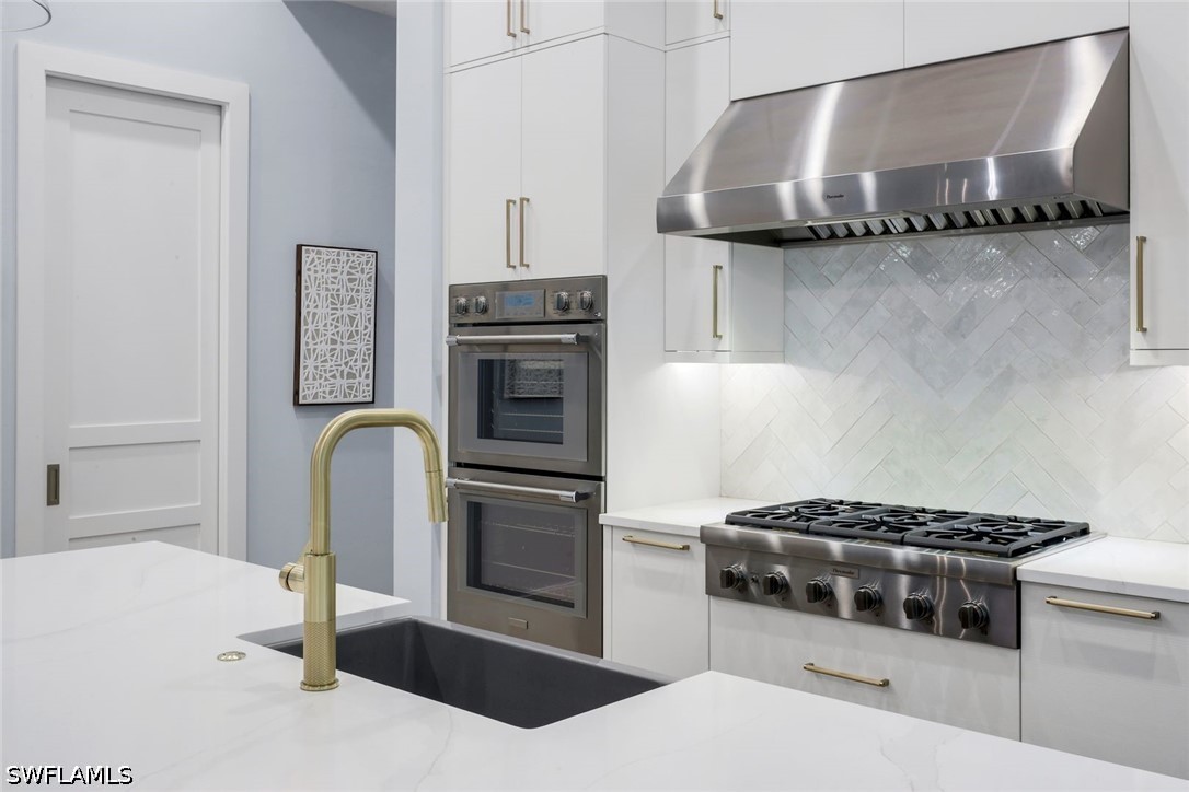 4 Bed SingleFamilyResidence for Sale in Naples, photo 11
