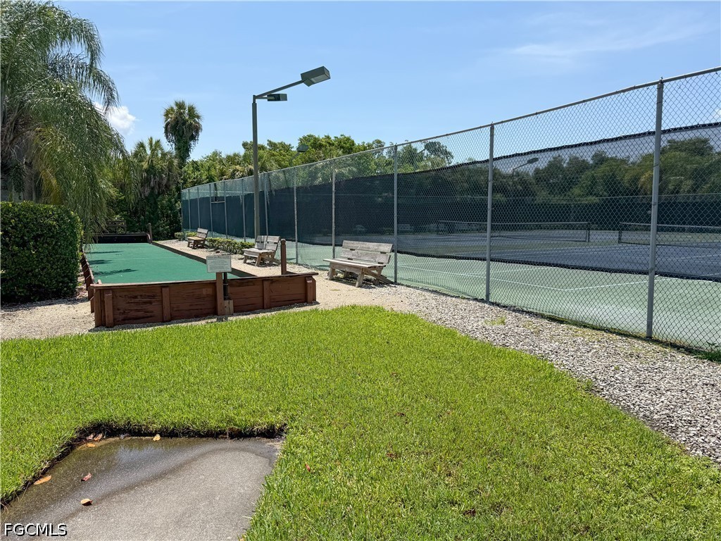 2 Bed Condominium for Sale in North Fort Myers, photo 11