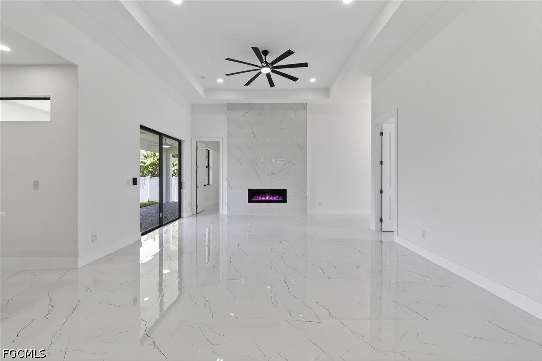 4 Bed SingleFamilyResidence for Sale in Cape Coral, photo 11