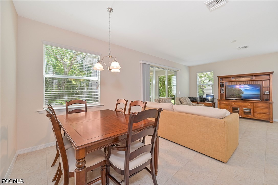 3 Bed Townhouse for Sale in Somerset Townhomes, photo 11