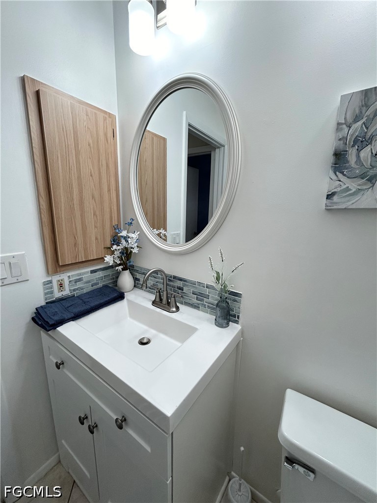 2 Bed Condominium for Sale in Fort Myers, photo 11