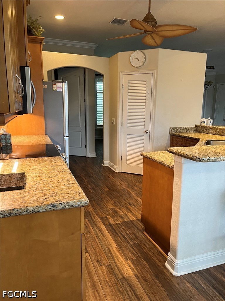 3 Bed Pool Home for Sale in Cape Coral, photo 11