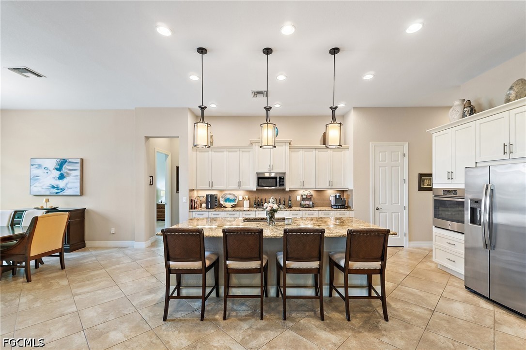 4 Bed Pool Home for Sale in Torrey Pines, photo 11