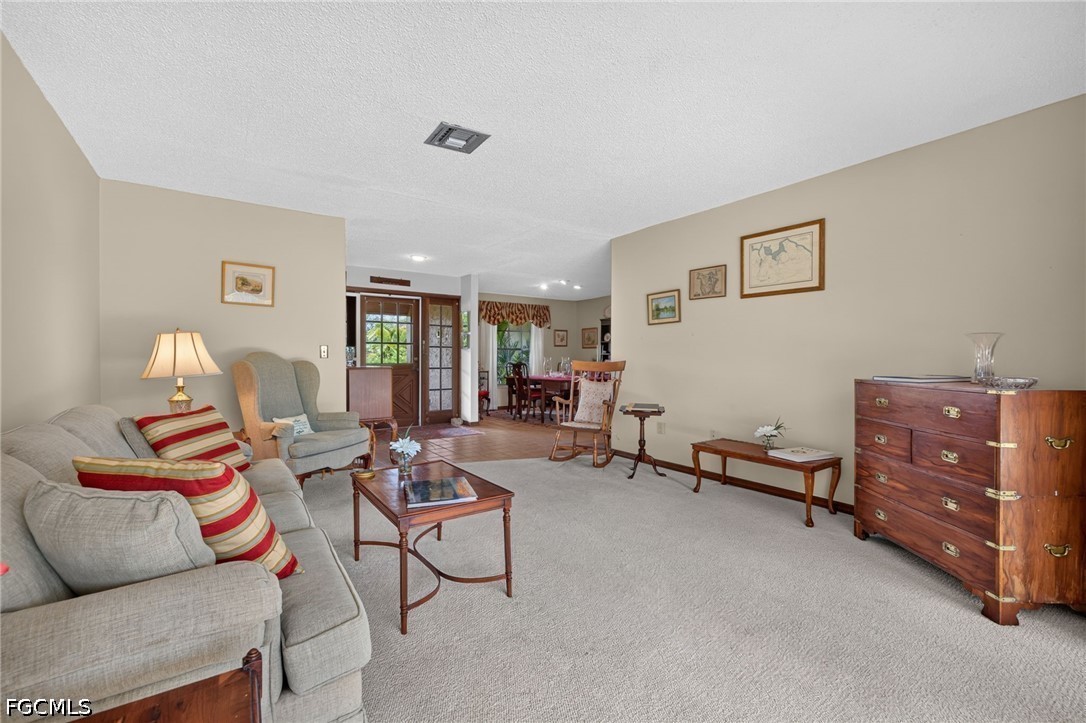 3 Bed Pool Home for Sale in Fort Myers, photo 11