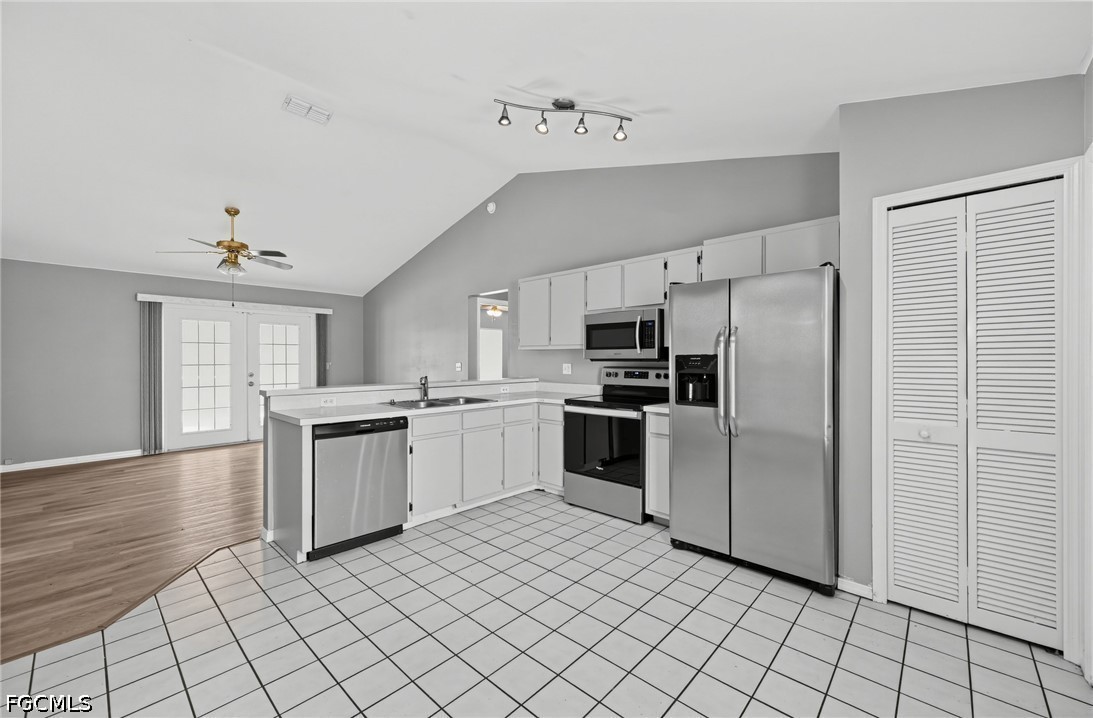 3 Bed Pool Home for Sale in Cape Coral, photo 11