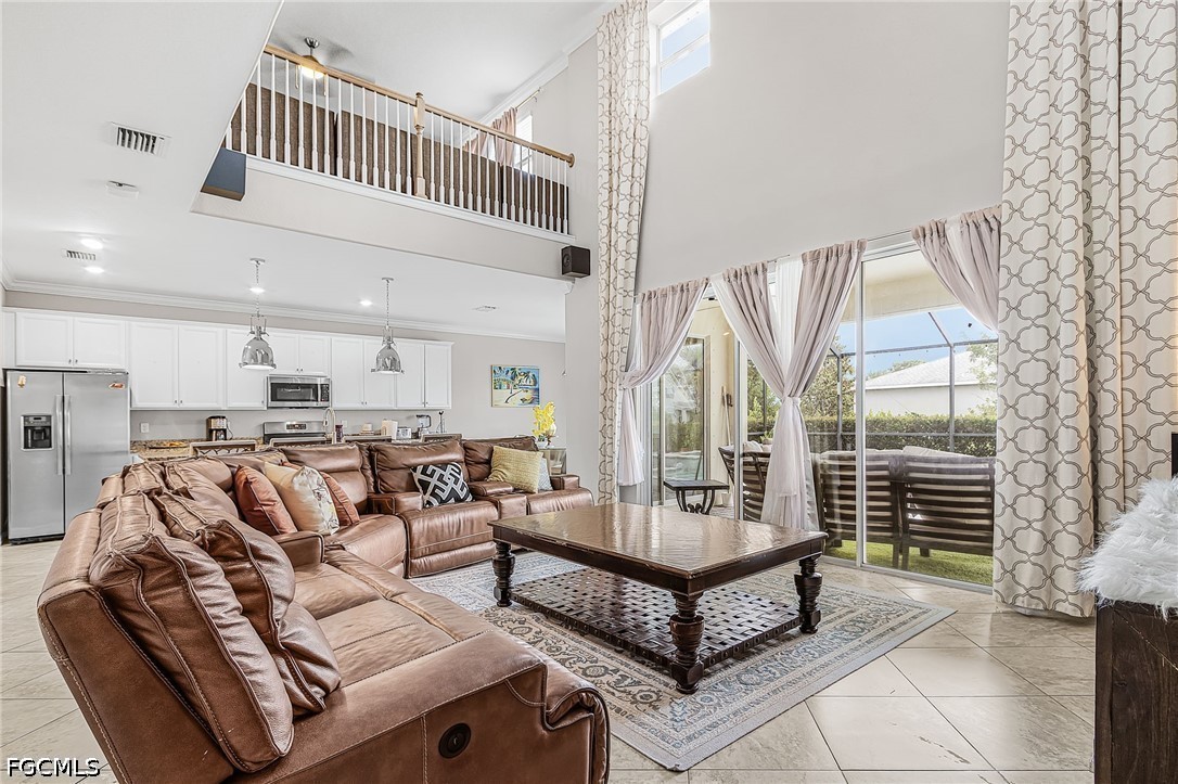 5 Bed Pool Home for Sale in Trails Edge, photo 11