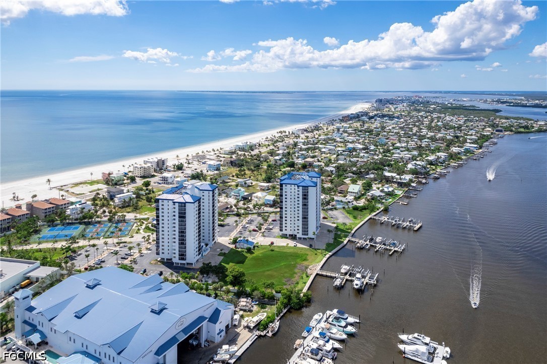 2 Bed Condominium for Sale in Fort Myers Beach, photo 11