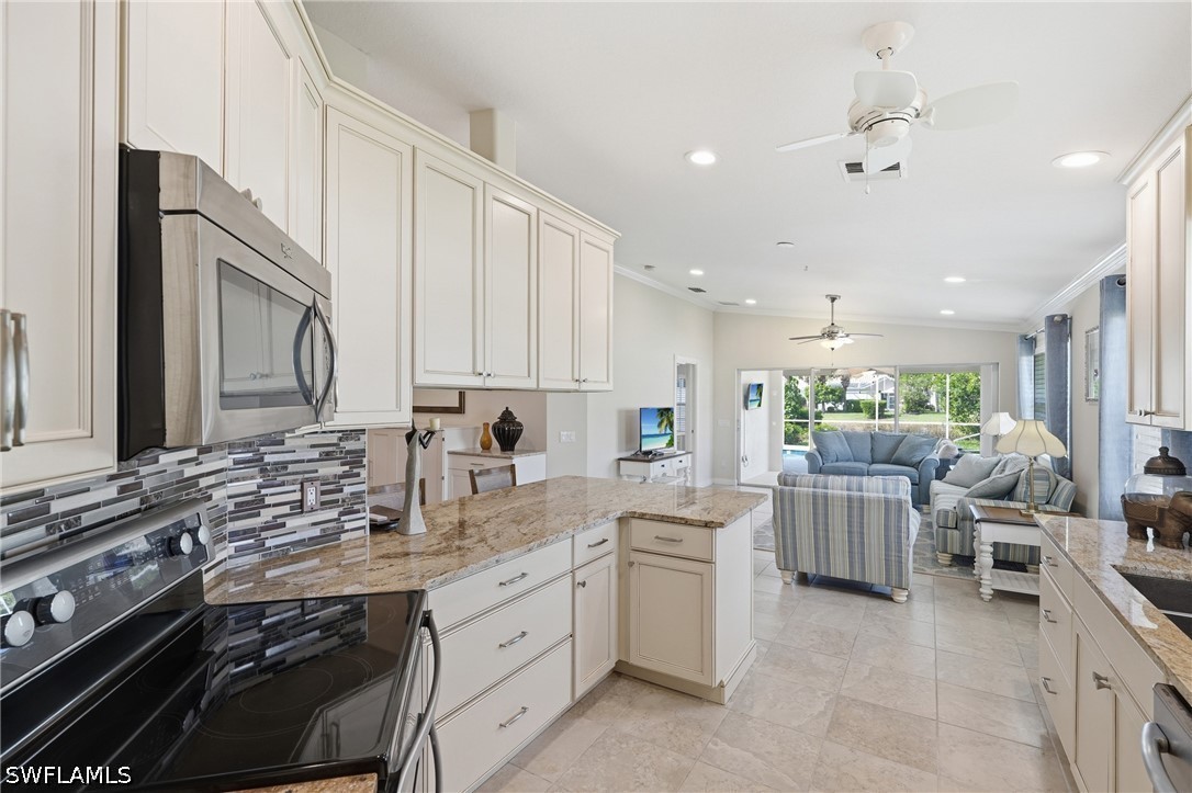 2 Bed Pool Home for Sale in Bonita Springs, photo 11