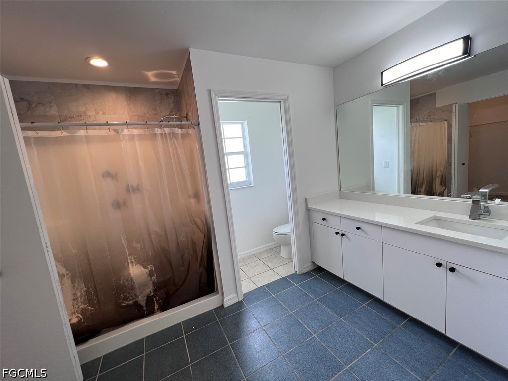 3 Bed SingleFamilyResidence for Sale in Fort Myers, photo 11